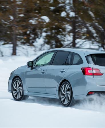 SUBARU-LEVORG-lr-35